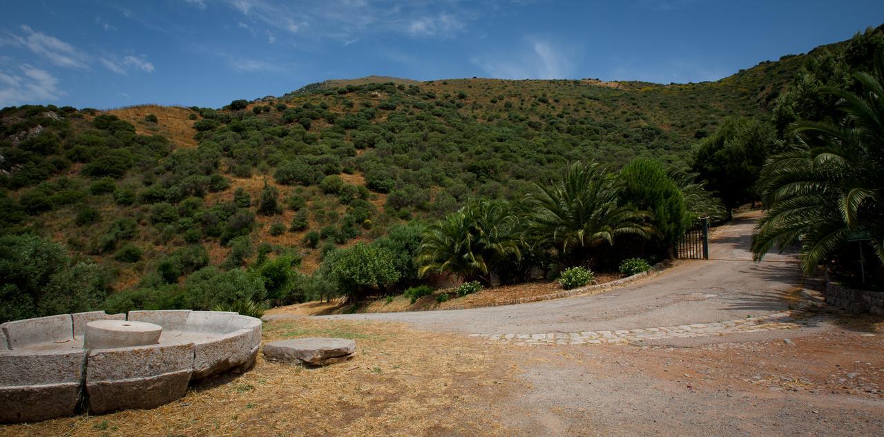 La Ferula Panzió Scillato  Kültér fotó
